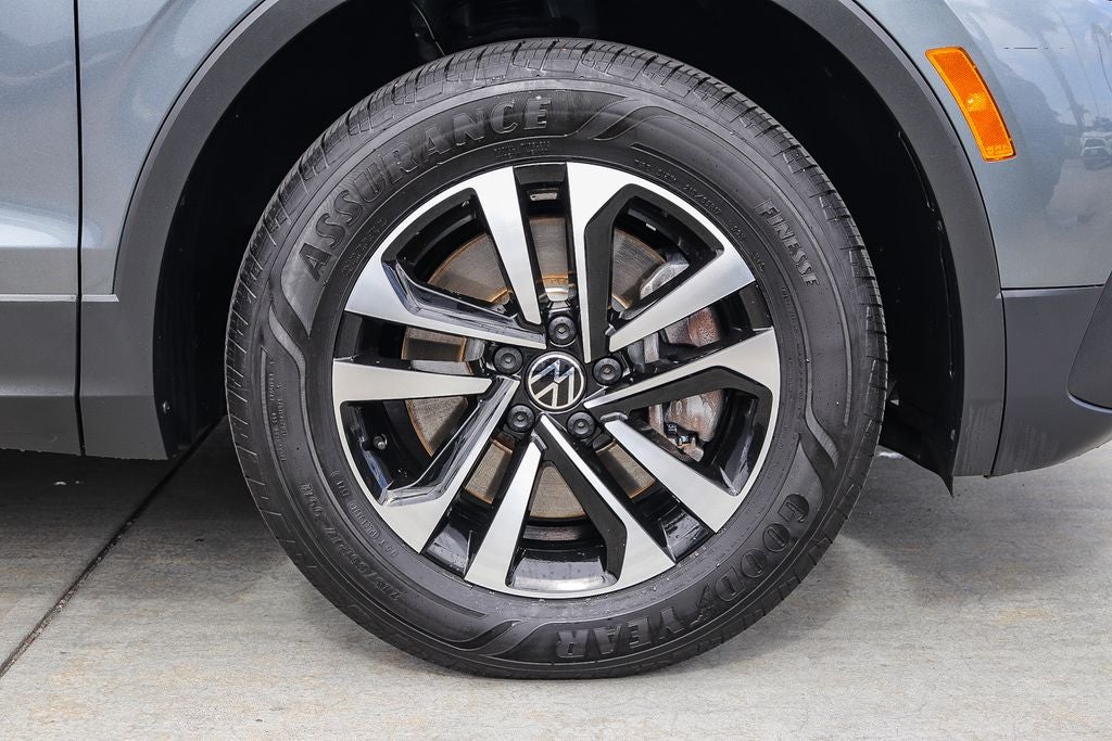 2024 Volkswagen Tiguan 2.0T S