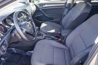 2019 Volkswagen Golf S