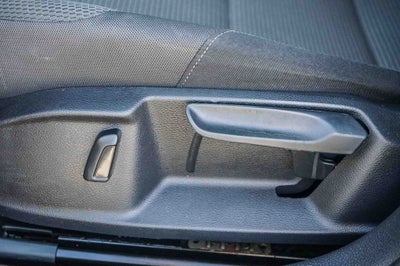 2019 Volkswagen Golf S