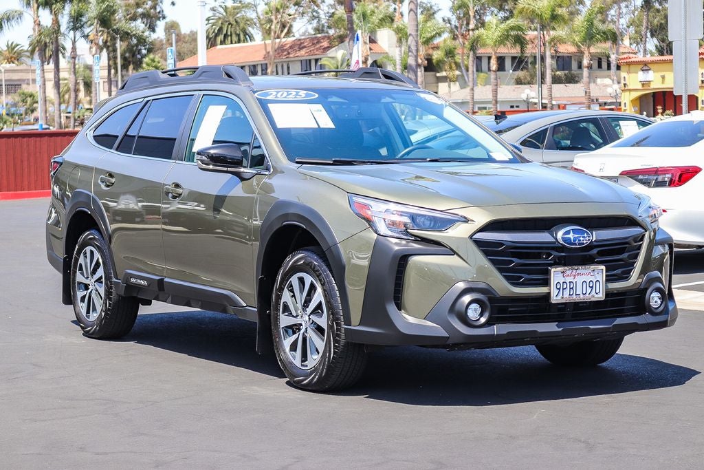 2025 Subaru Outback Premium