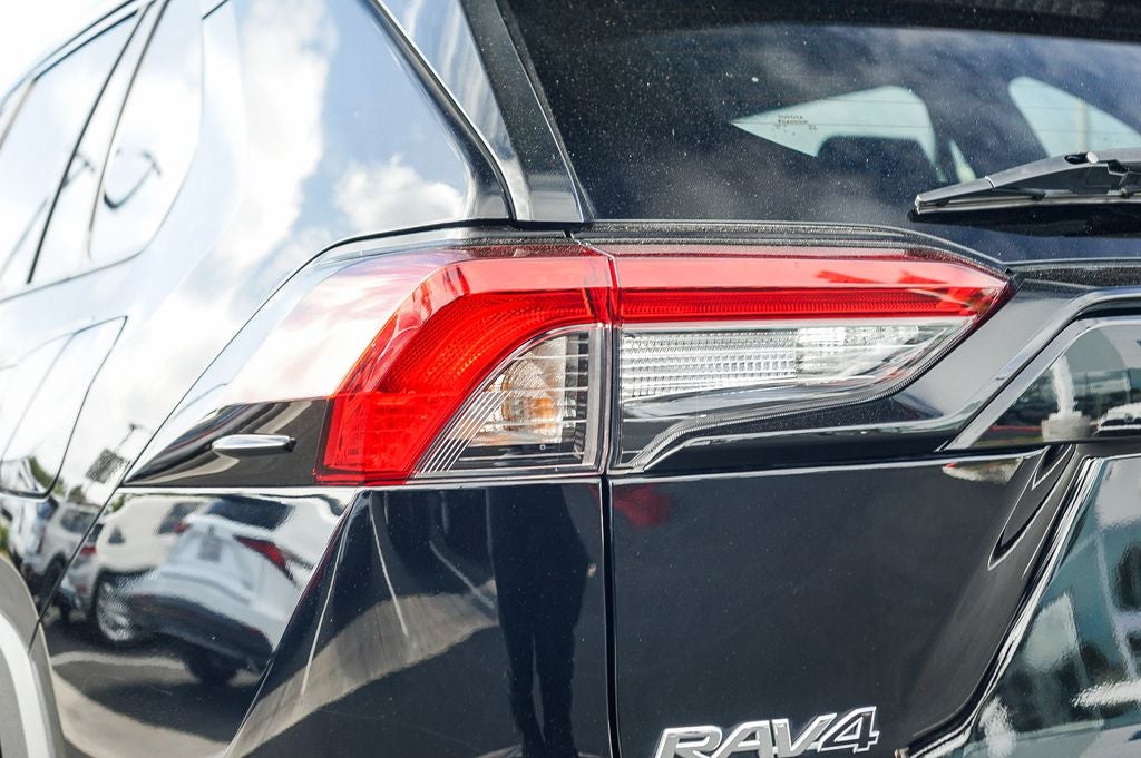 2023 Toyota RAV4 Hybrid LE