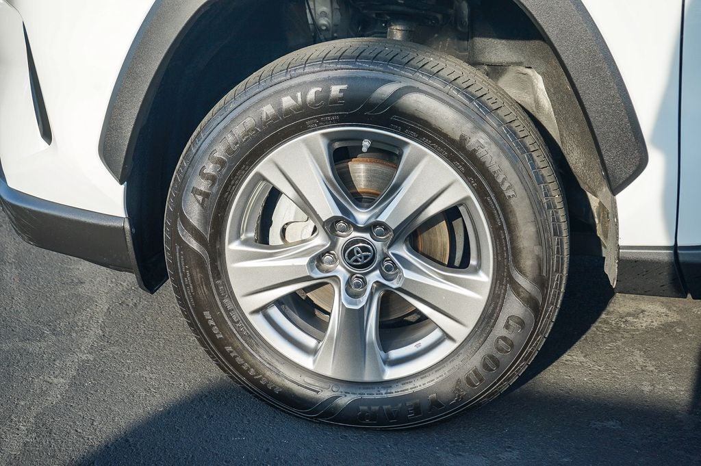 2024 Toyota RAV4 Hybrid LE