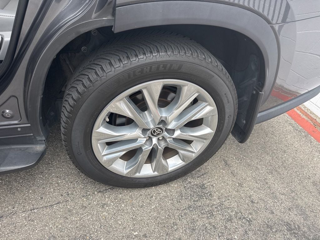 2021 Toyota Highlander Hybrid Limited