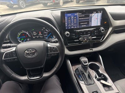 2021 Toyota Highlander Hybrid Limited