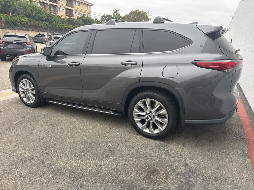 2021 Toyota Highlander Hybrid Limited