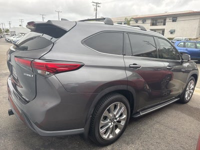 2021 Toyota Highlander Hybrid Limited