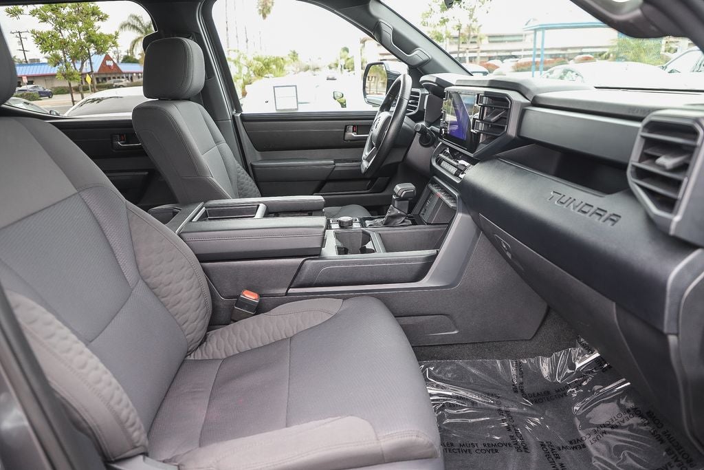 2025 Toyota Tundra SR5