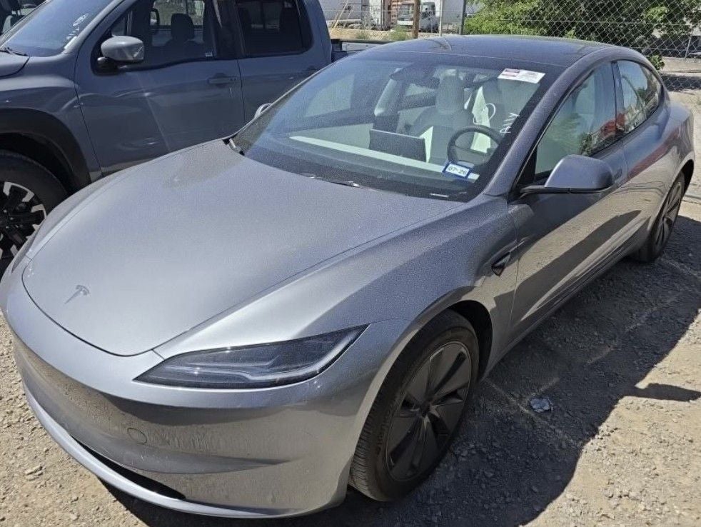 2025 Tesla Model 3 Long Range