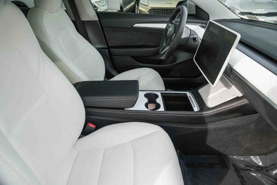 2022 Tesla Model 3 Base