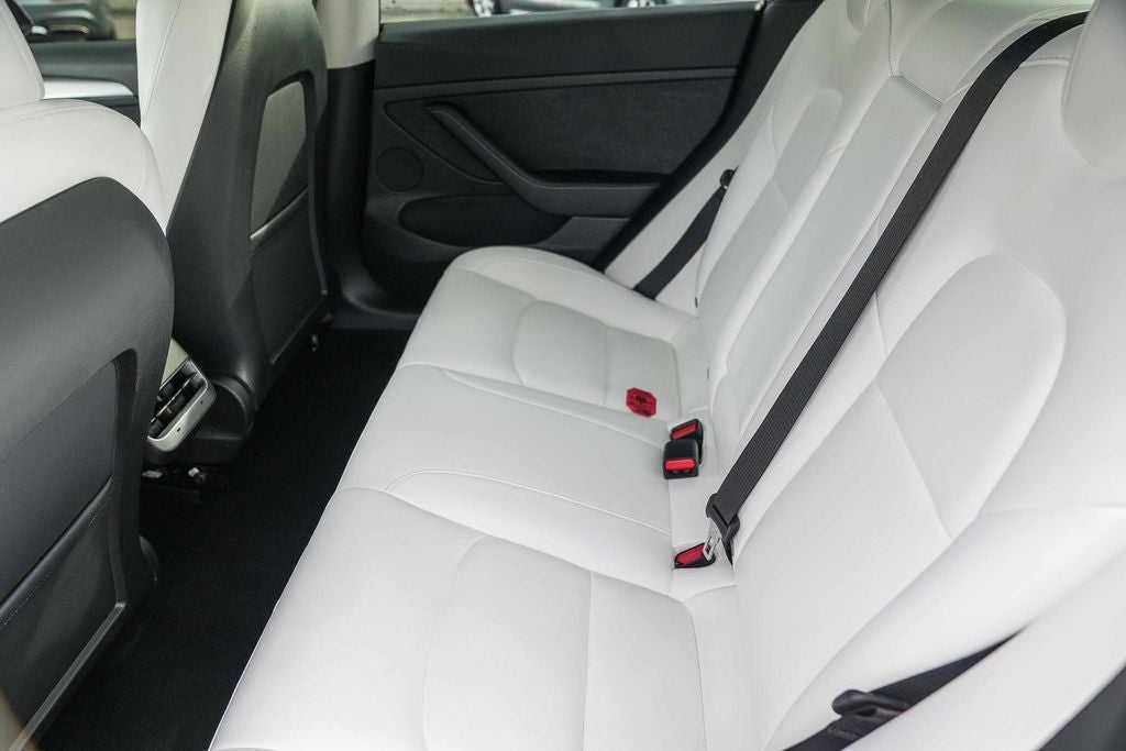 2022 Tesla Model 3 Base