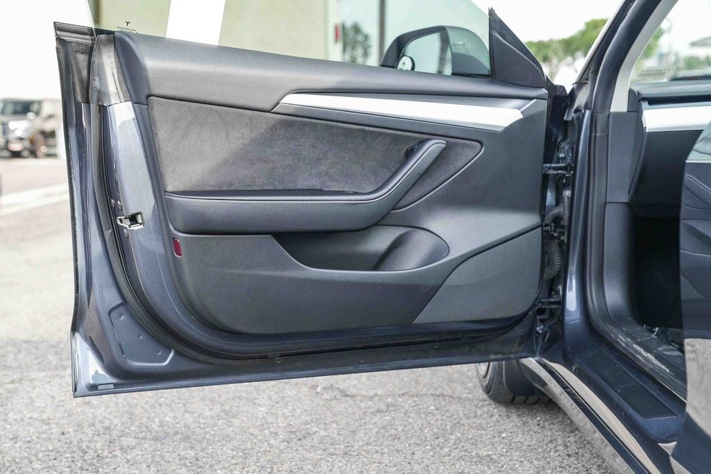 2022 Tesla Model 3 Base