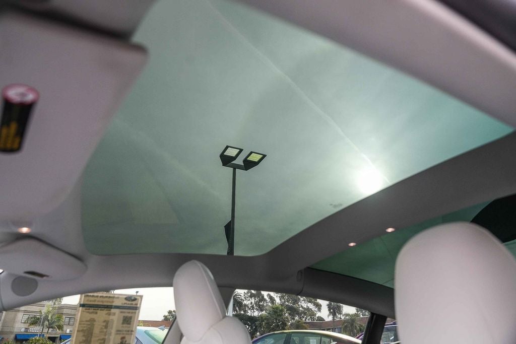 2022 Tesla Model 3 Base