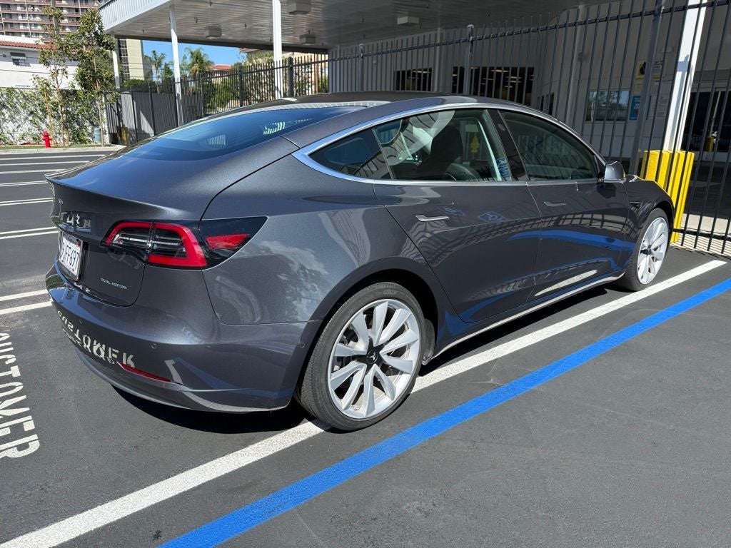 2020 Tesla Model 3 Long Range