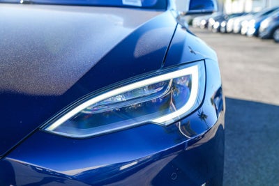 2016 Tesla Model S 90D