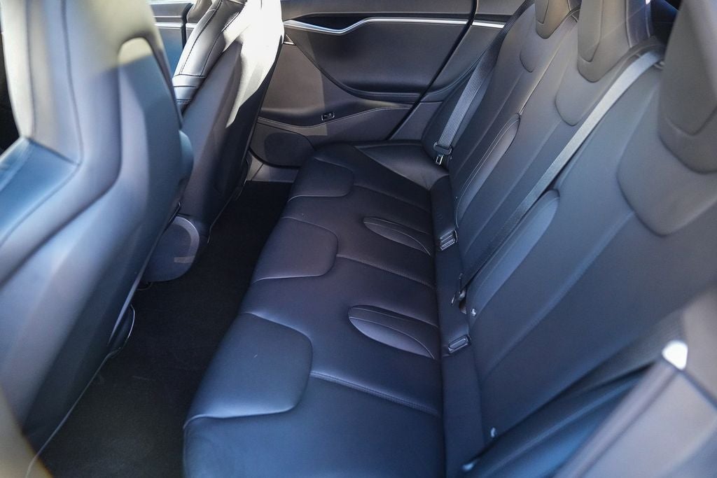 2016 Tesla Model S 90D