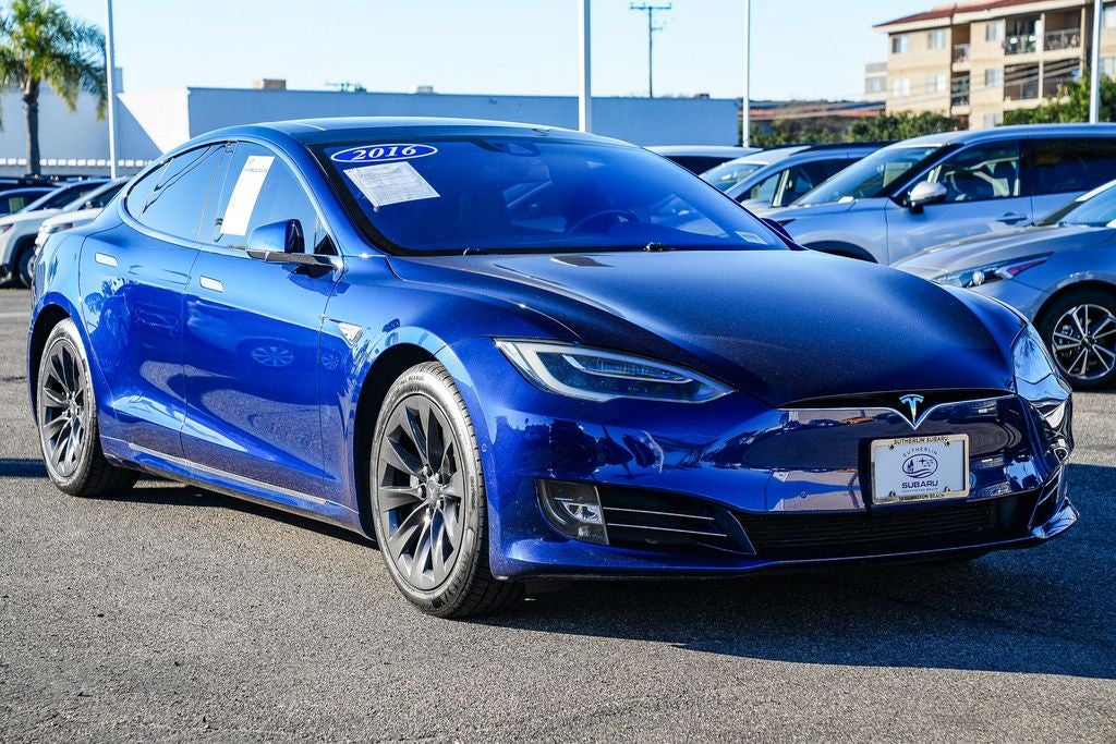 2016 Tesla Model S 90D