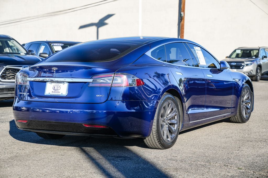 2016 Tesla Model S 90D
