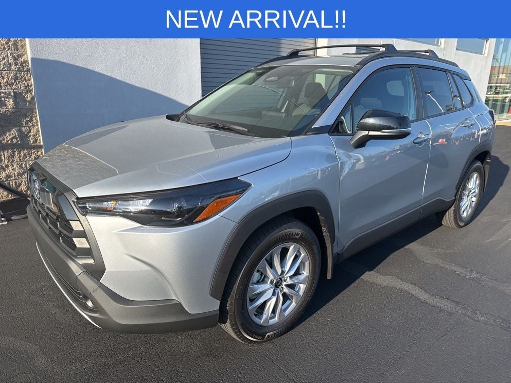 2026 Toyota Corolla Cross LE