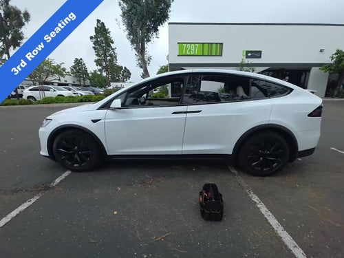 2022 Tesla Model X Base