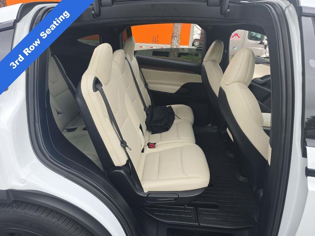 2022 Tesla Model X Base