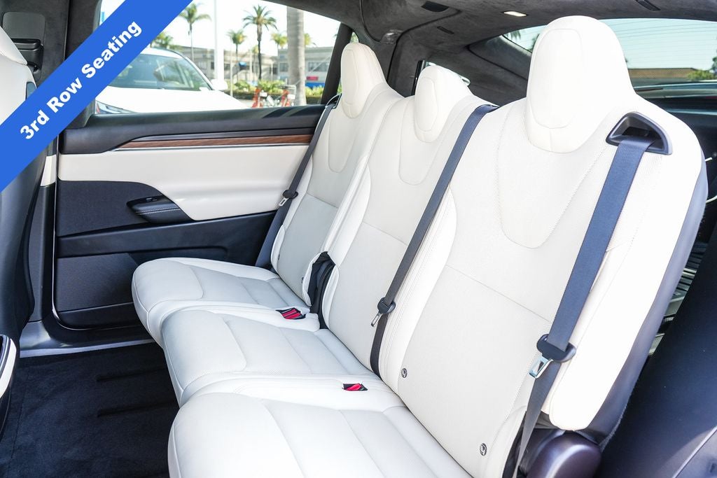 2022 Tesla Model X Base