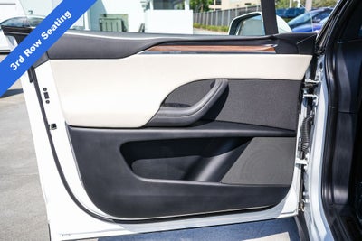 2022 Tesla Model X Base