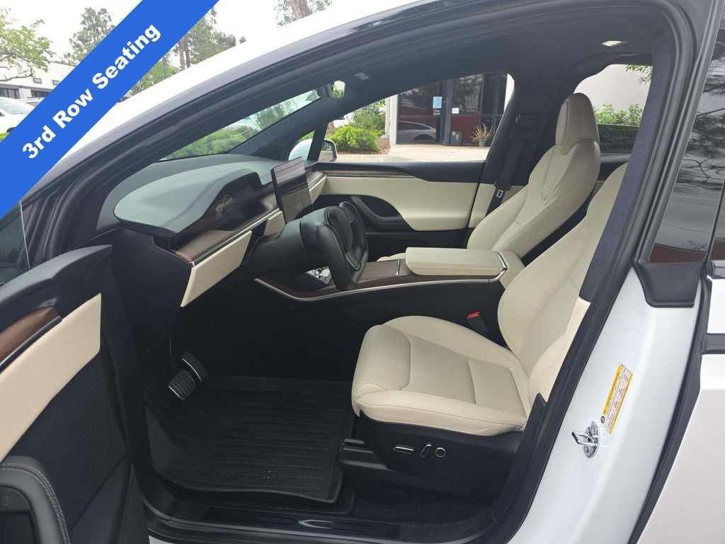 2022 Tesla Model X Base