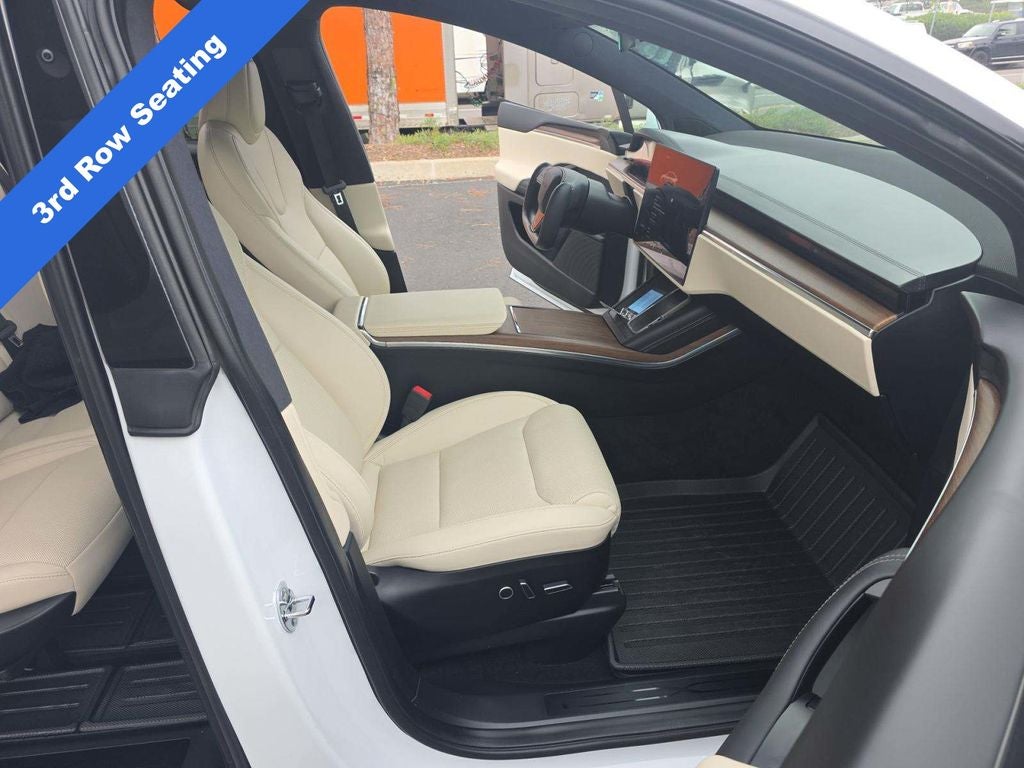 2022 Tesla Model X Base