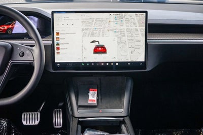 2024 Tesla Model X Plaid