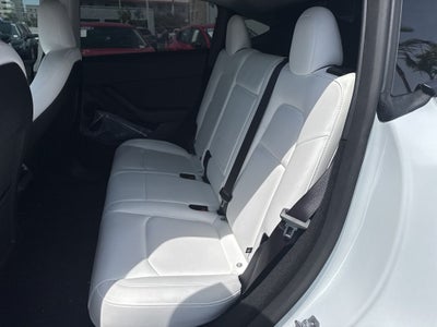 2025 Tesla Model Y Performance