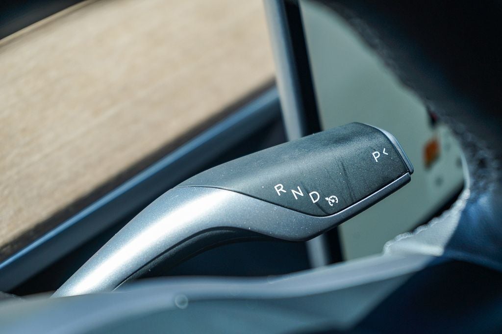 2024 Tesla Model Y Performance