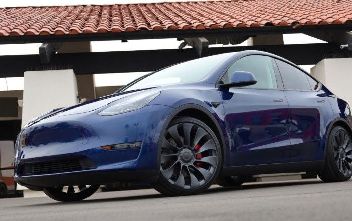 2024 Tesla Model Y Performance