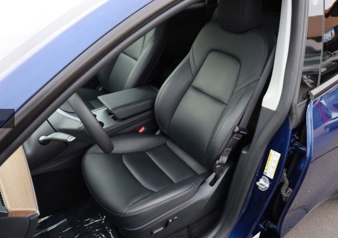 2024 Tesla Model Y Performance