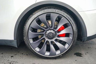2024 Tesla Model Y Performance