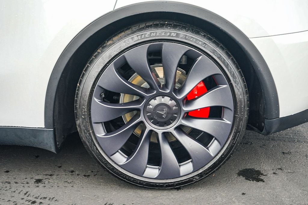 2024 Tesla Model Y Performance