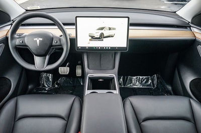 2024 Tesla Model Y Performance