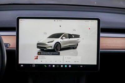 2024 Tesla Model Y Performance