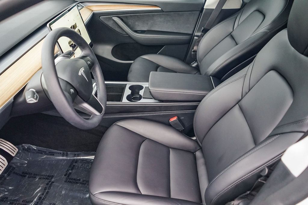 2024 Tesla Model Y Performance