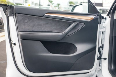 2024 Tesla Model Y Performance
