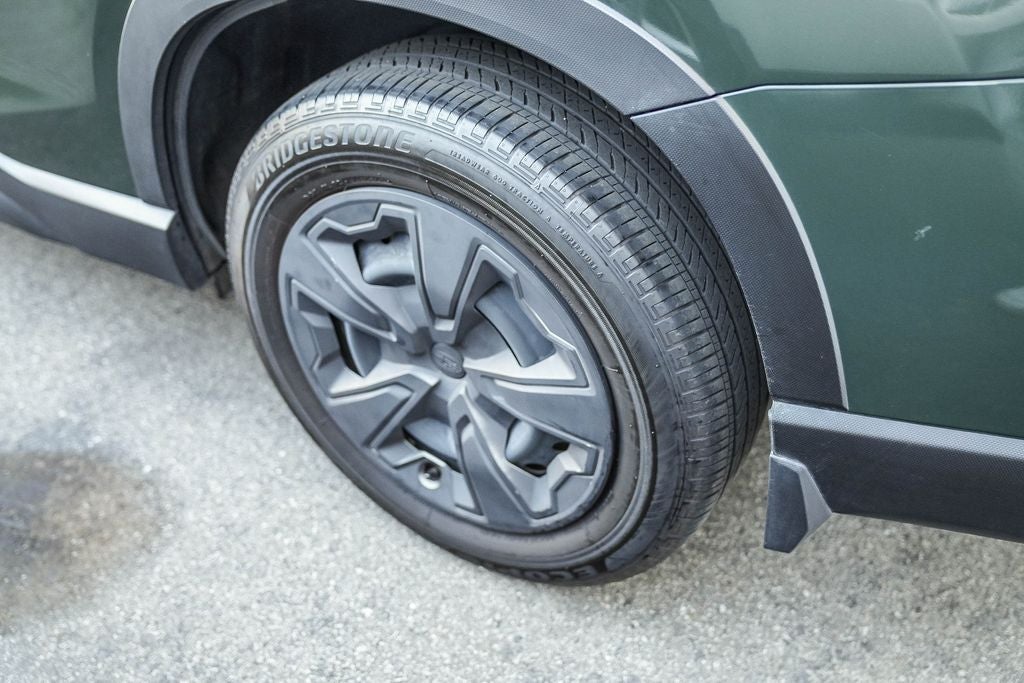 2023 Subaru Forester Base