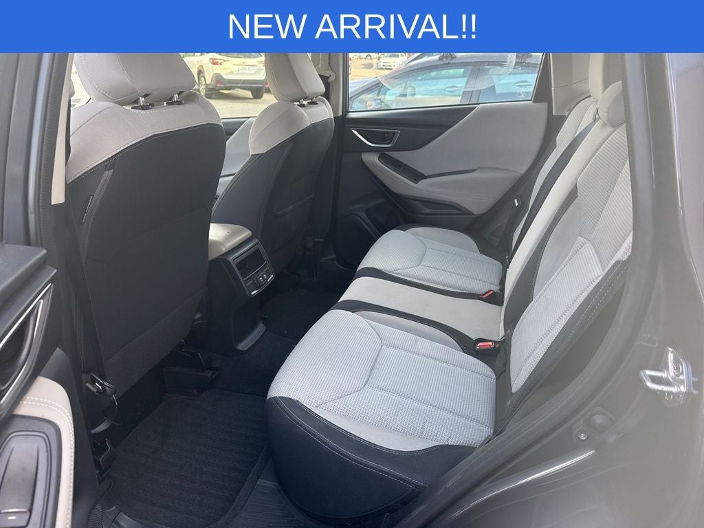 2023 Subaru Forester Base