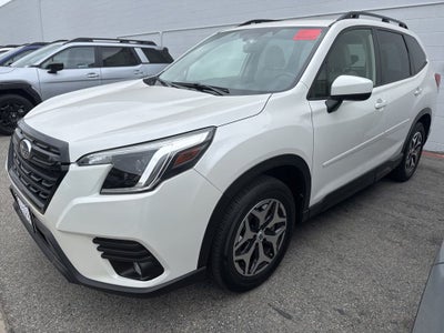 2023 Subaru Forester Premium