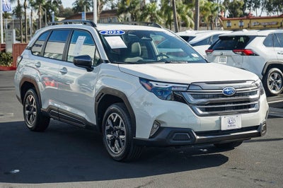 2025 Subaru Forester Premium
