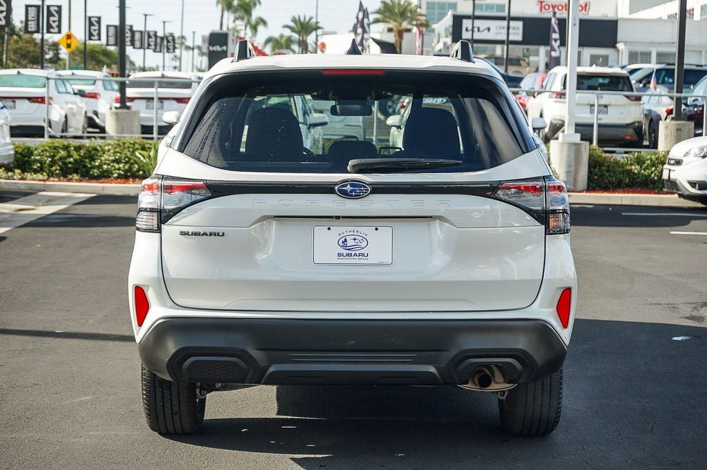 2025 Subaru Forester Premium