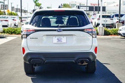 2025 Subaru Forester Premium