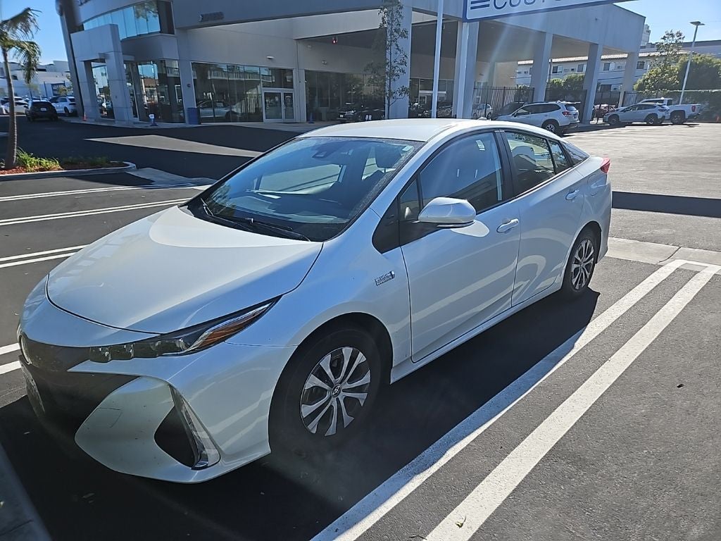 2022 Toyota Prius Prime XLE