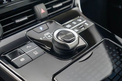 2025 Subaru Solterra Touring