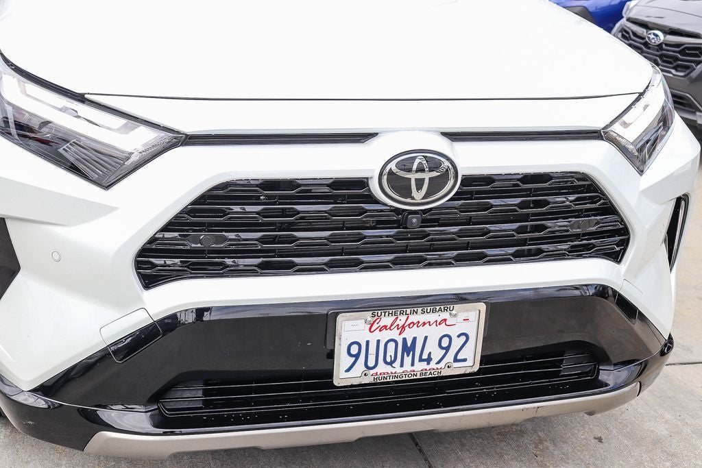 2025 Toyota RAV4 Hybrid XSE