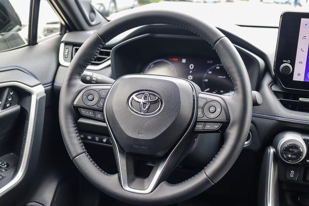 2025 Toyota RAV4 Hybrid XSE