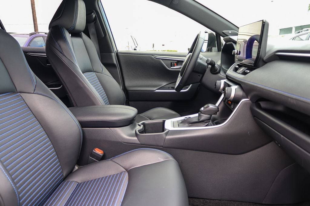 2025 Toyota RAV4 Hybrid XSE
